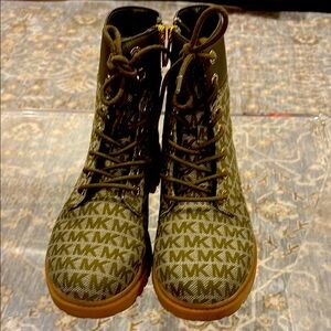 Great Michael Kors Shoes